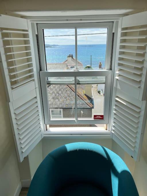 Luxury Modern Suite In Marazion With Parking Екстер'єр фото